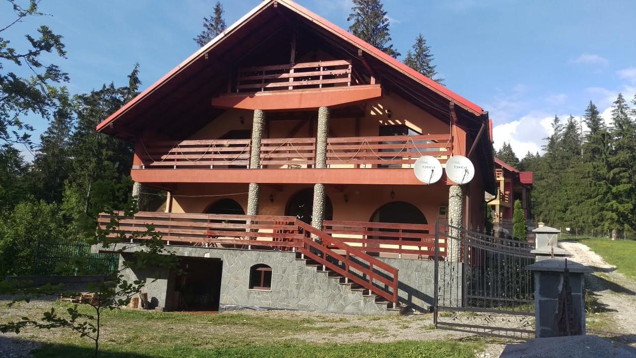 Casa De Vacanta Paraul Rece Exteriör bild