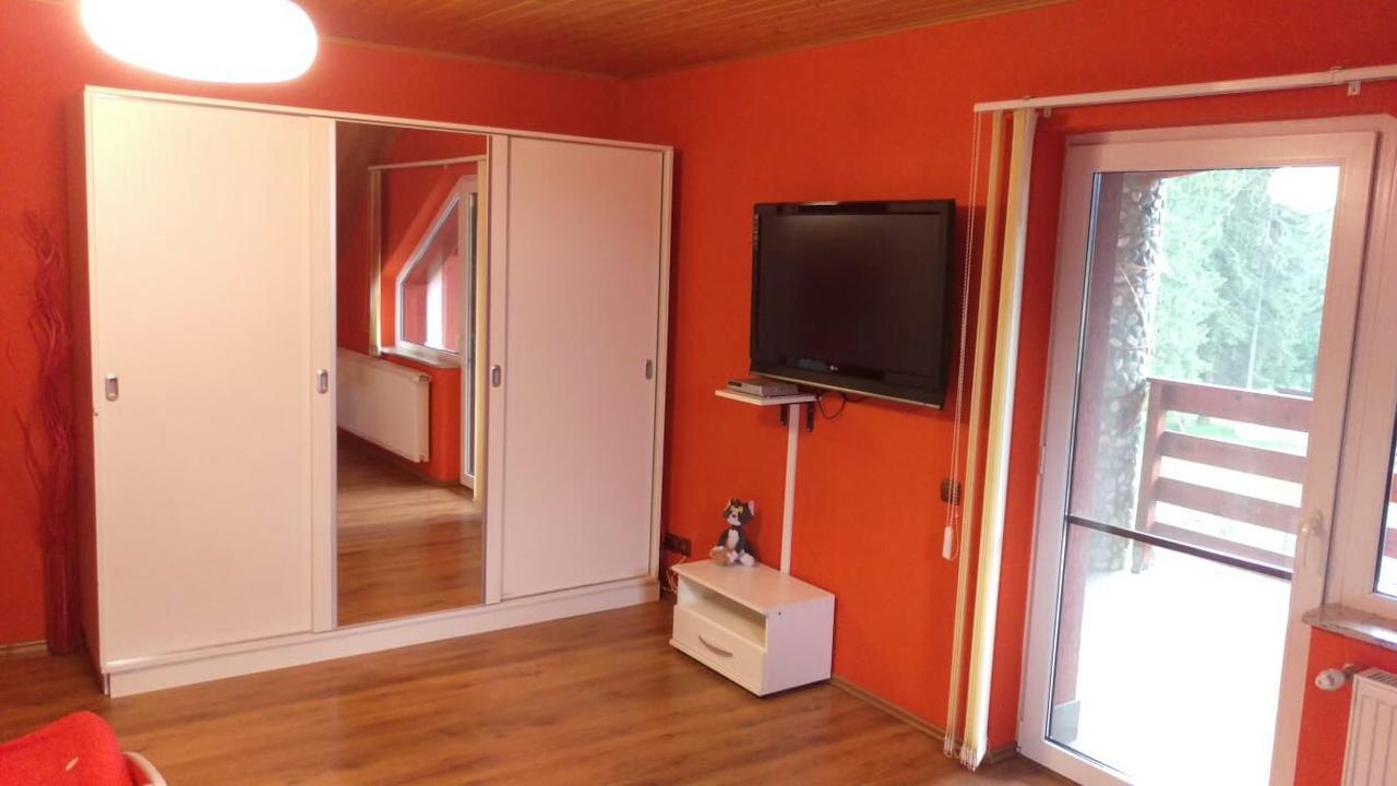 Casa De Vacanta Paraul Rece Exteriör bild