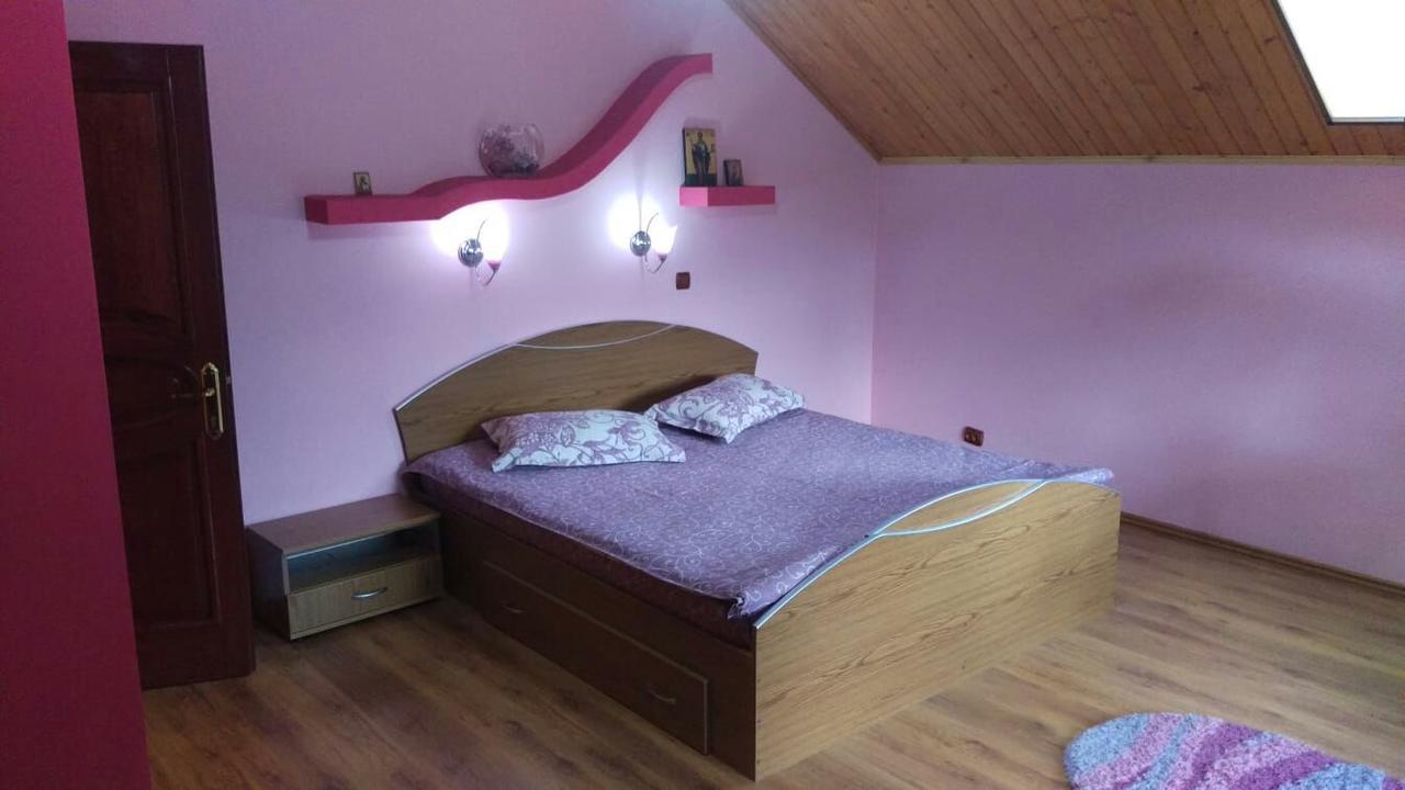 Casa De Vacanta Paraul Rece Exteriör bild